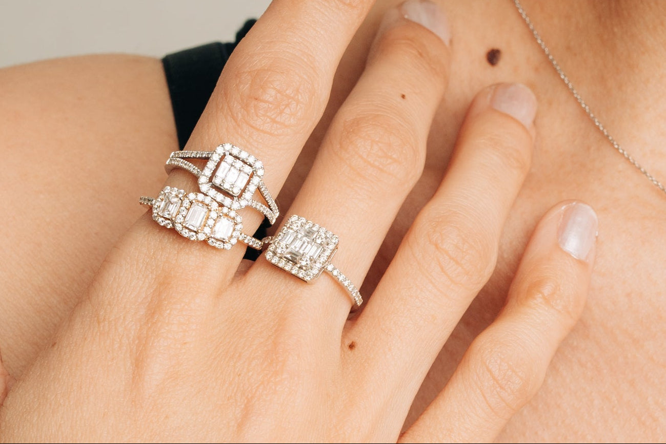 Anillo Forma di Luce