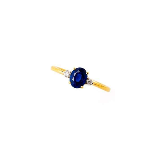 ANILLO ZAFIRO OVALADO Y DIAMANTES